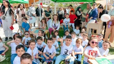 Konak’ta çocuklar, 25 Nisan Cumartesi günü Konak Belediyesi’nin 23 Nisan