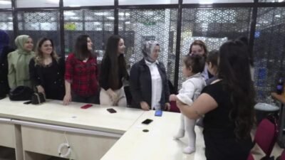 Konak Belediyesi ile AÇEV iş birliğinde yürütülen Anne Destek Programı’nı