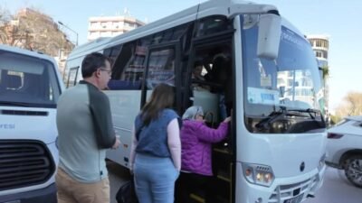 Konak Belediye Başkanı Nilüfer Çınarlı Mutlu, iki yıllık görev süresi