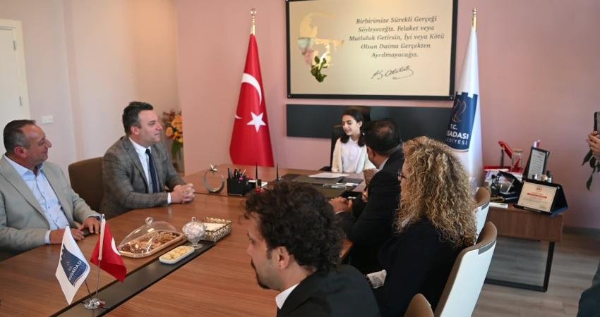 Kuşadası Belediyesi’nde 23 Nisan Ulusal Egemenlik ve Çocuk Bayramı kutlamaları