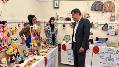 Kütahya Belediye Başkanı Eyüp Kahveci, “Kütahya Yöresel” markasına ait el