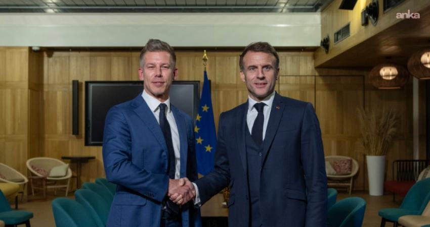 Macron’dan Macaristan seçimleri yorumu: Demokratik katılımın zaferi Fransa Cumhurbaşkanı Emmanuel Macron, Macaristan’daki seçimlerin ardından Peter Magyar’i tebrik