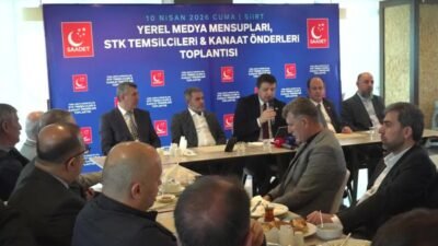 Doğu ve Güneydoğu ziyaretleri kapsamında Siirt’te STK temsilcileri ve gazetecilerle