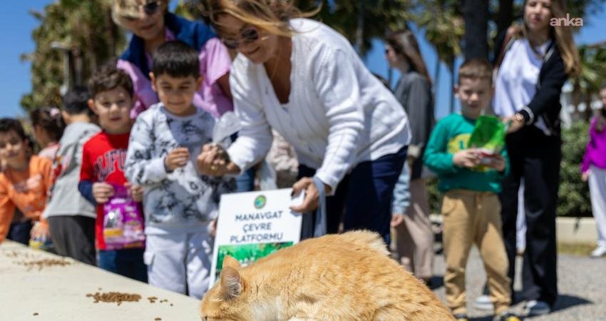 Manavgat Belediyesi Türkan Sözen Kreş ve Gündüz Bakımevi öğrencileri, Manavgat