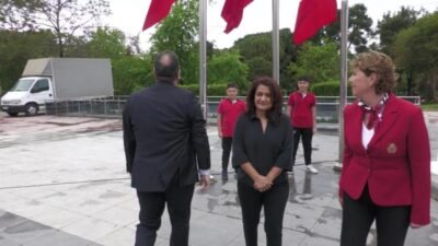 Manisa'da 23 Nisan Ulusal Egemenlik ve Çocuk Bayramı, Cumhuriyet Meydanı’nda