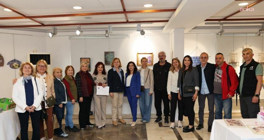 Marmaris Belediyesi Kültür ve Sanat Evi kursiyerlerinin yıl boyunca hazırladığı