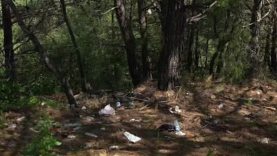 Marmaris Belediyesi ekipleri insan sirkülasyonunun en yoğun olduğu yerlerden biri