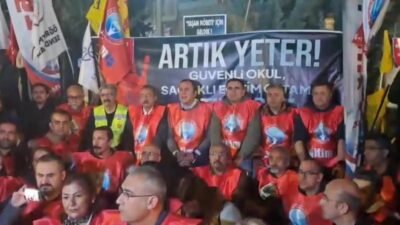 Aralarında Eğitim-Sen ve Eğitim-İş'in de bulunduğu eğitim sendikalarının Şanlıurfa ve