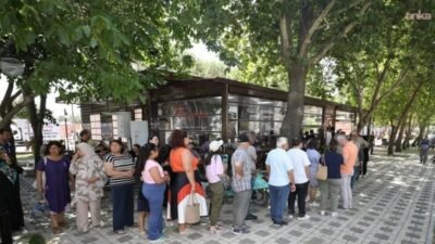 Menderes Belediyesi tarafından hizmete açılan Kent Lokantası, birinci yılını geride