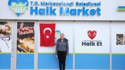 Merkezefendi Belediyesi’nin hayata geçirdiği Halk Market projesinin üçüncü şubesi hizmete