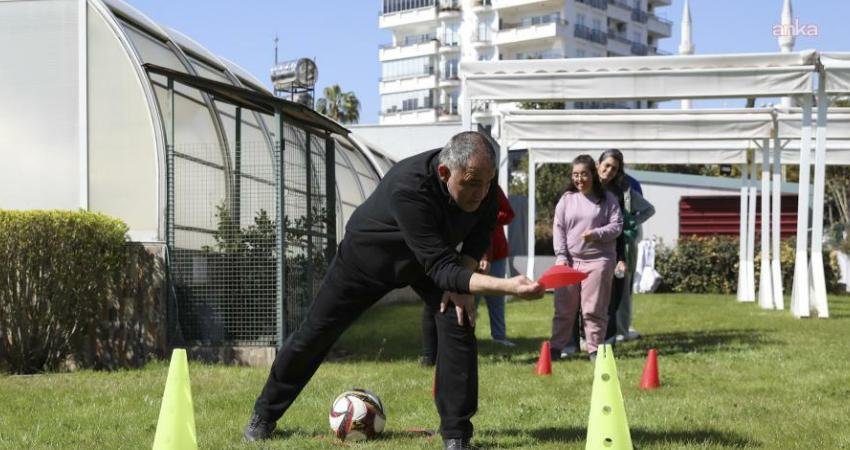 Mersin Büyükşehir Belediyesi, özel gereksinimli bireylerin ve ailelerinin sosyal hayata