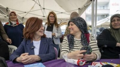 Mersin Büyükşehir Belediyesi, “Evimiz Atölye” projesi kapsamında Müfide İlhan Mahallesi’nde düzenlediği