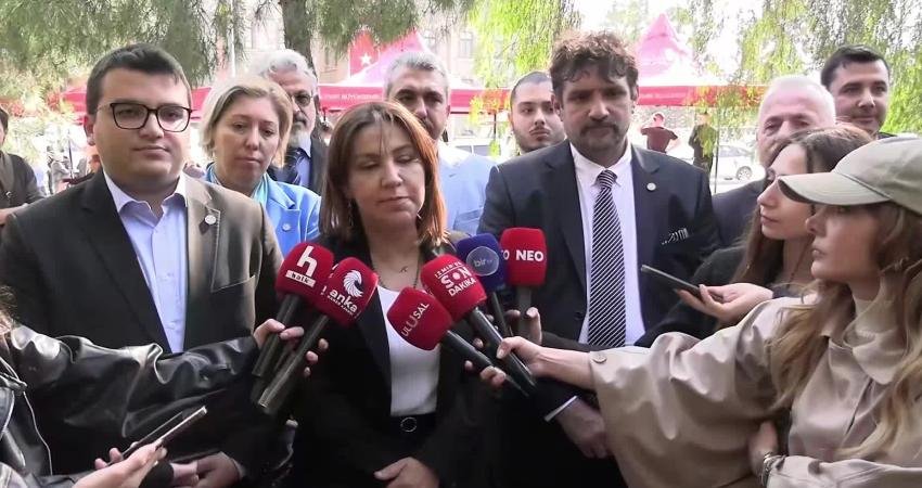 İYİ Parti İzmir İl Başkanı Doğan: “Biber gazlı, coplu olayların yaşanması İzmir için çok utanç verici” İzmir Büyükşehir Belediyesi tarafından Meslek Fabrikası’nda sabah saatlerinde başlayan polis
