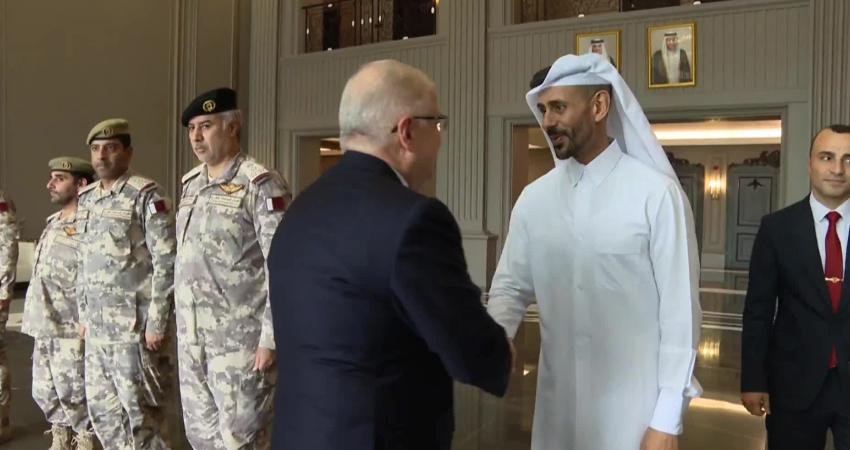 Milli Savunma Bakanı Güler, Katarlı mevkidaşıyla bir araya geldi Milli Savunma Bakanı Yaşar Güler, Doha'da Katar Başbakan Yardımcısı ve