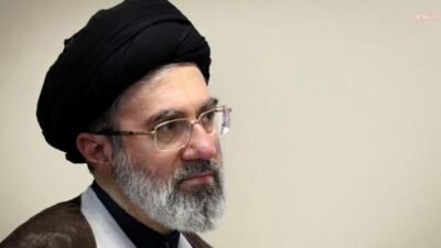 İran’ın Dini Lideri Mücteba Hamaney, Tahran ile ABD arasında Hürmüz