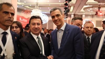 Muğla Büyükşehir Belediye Başkanı Ahmet Aras, "Yerelden Yükselen İlerici Güç: