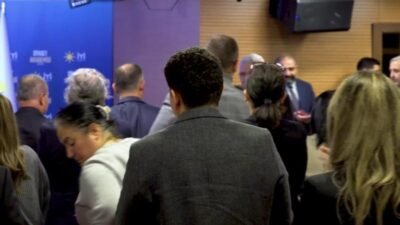 İYİ Parti Genel Başkanı Müsavat Dervişoğlu,  "Türk milleti, 100