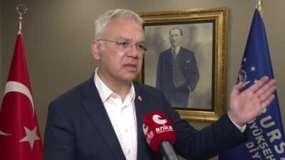 CHP’nin Sağlık Politika Kurulu Başkanı Kayıhan Pala, Bursa Büyükşehir Belediye