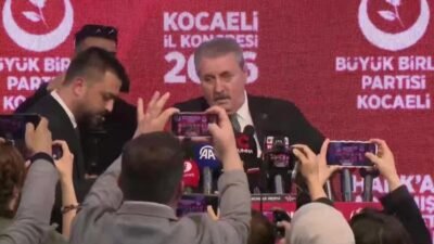 Büyük Birlik Partisi Genel Başkanı Mustafa Destici, akran zorbalığı ve