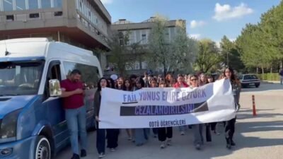 ODTÜ'lü öğrenciler, üniversitelerin yelken topluluklarının Muğla'da düzenlediği ortak etkinlik sırasında