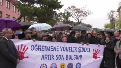 Yenimahalle Halide Edip Adıvar Mesleki ve Teknik Anadolu Lisesi'nde görev