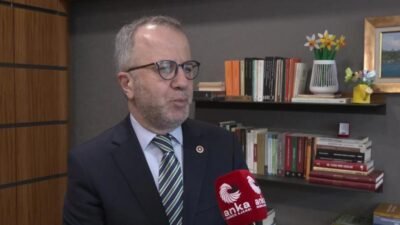 CHP Ankara Milletvekili Okan Konuralp, sosyal medyanın 15 yaş altına yasaklanmasını