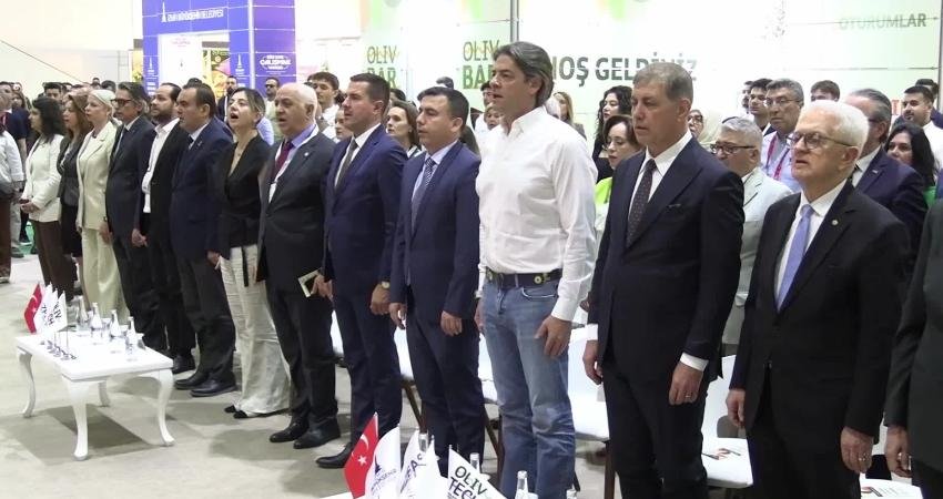 İzmir Büyükşehir Belediye Başkanı Cemil Tugay, Türkiye’nin üretimini markalaştıramadığını ve