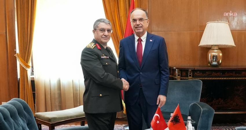 Genelkurmay Başkanı Orgeneral Selçuk Bayraktaroğlu, Arnavutluk Cumhurbaşkanı Bajram Begaj tarafından