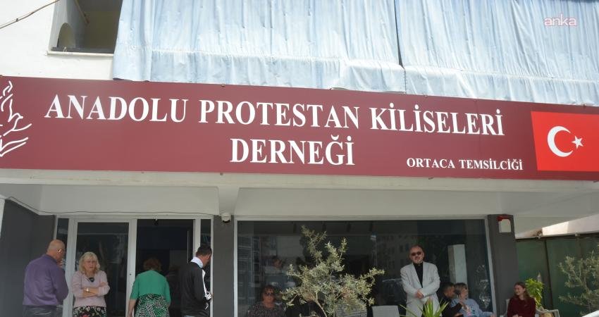 Ortaca’daki Hıristiyanlar Paskalya Yortusu’nu kutladı Anadolu Protestan Kiliseleri Derneği Ortaca Temsilciliği mensupları, Paskalya Yortusu'nu kutladı.