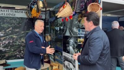 Ankara’da düzenlenen Trabzon Günleri’ne katılan Ortahisar Belediye Başkanı Ahmet Kaya,