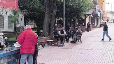 Osmaniye'nin Kadirli ilçesinde vatandaşlar bu yıl kurban almakta zorlanacaklarını ifade