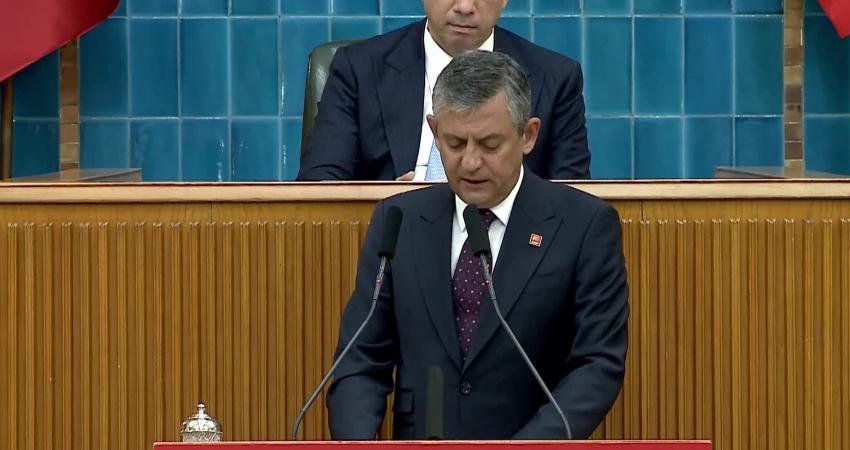 CHP Genel Başkanı Özgür Özel, partisinin grup toplantısında, “Bu düzeni