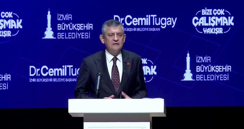 CHP Genel Başkanı Özgür Özel, İzmir Büyükşehir Belediyesi toplu açılış