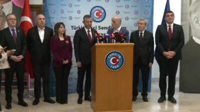 TÜRK-İŞ Genel Başkanı Ergün Atalay, "1 Mayıs'ı bir kere bayram