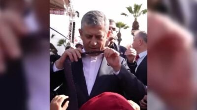 CHP Genel Başkanı Özgür Özel, Urla Belediyesi'nin toplu açılış töreninde