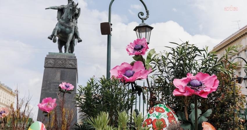“Paskalya Hediyesi”, Moskova’da festivali misafirlerini ağırlıyor Moskova, 11–19 Nisan arasında düzenlenen hayırseverlik festivali, "Paskalya Hediyesi"ne davet