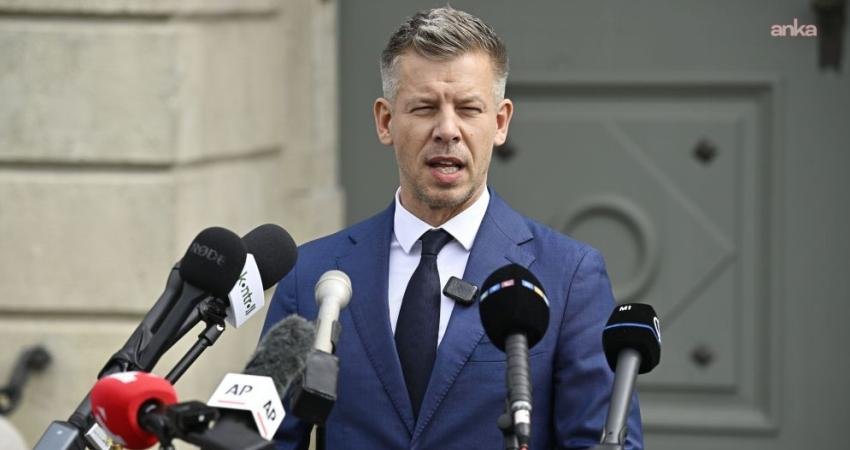 Macaristan'da seçimleri kazanan TISZA Partisi lideri Peter Magyar, "29 Nisan