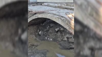 Rize merkezde belediyenin yol yapım çalışması sırasında 200 yıllık tarihi