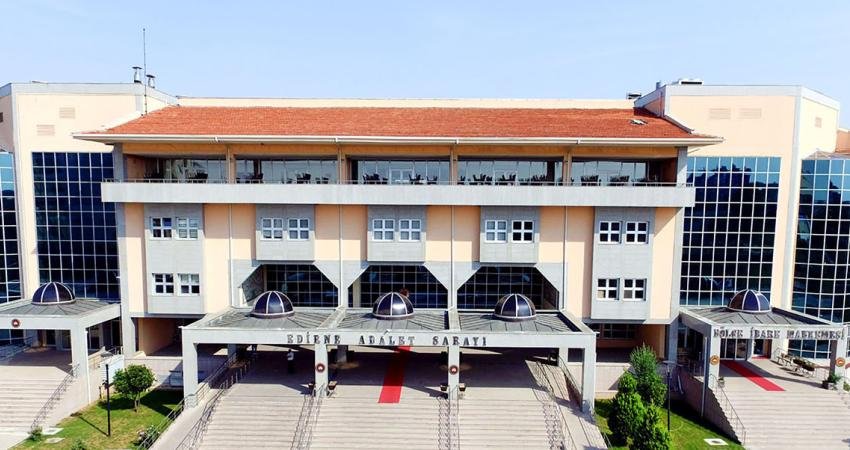 Edirne’de bir iş yerinin imar ruhsatı sürecinde "rüşvet" almakla suçlanan