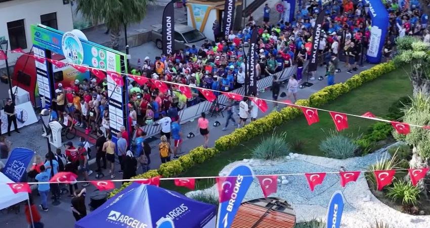 “Salomon Çeşme Yarı Maratonu” 9–10 Mayıs’ta koşulacak İzmir’in turizm merkezlerinden Çeşme, 9–10 Mayıs’ta uluslararası spor organizasyonuna ev