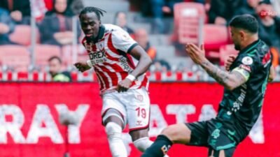 Trendyol Süper Lig'in 28. haftasında Samsunspor sahasında konuk ettiği Tümosan