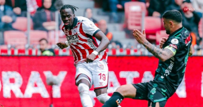 Samsunspor, Tümosan Konyaspor ile 2-2 berabere kaldı Trendyol Süper Lig'in 28. haftasında Samsunspor sahasında konuk ettiği Tümosan