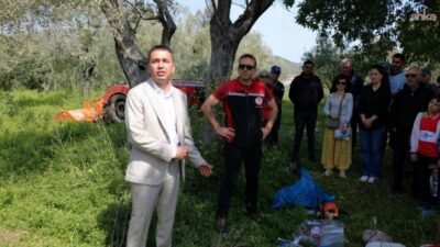 Seferihisar’da zeytin üretimini güçlendirmek amacıyla düzenlenen “Zeytin Ağacı Budama ve