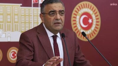 CHP Genel Başkan Yardımcısı Sezgin Tanrıkulu, Cumhurbaşkanı Yardımcısı Cevdet Yılmaz'ın