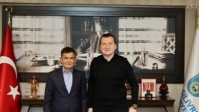 Silivri Belediye Başkanı Bora Balcıoğlu, İstanbul Büyükşehir Belediyesi Danışmanı Müslüm