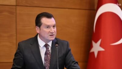 Silivri Belediye Başkanı Bora Balcıoğlu, nisan ayı meclis toplantısının üçüncü