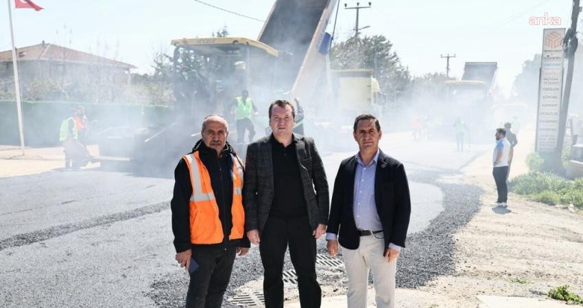 Silivri Belediye Başkanı Bora Balcıoğlu, Ortaköy’de düzenlenen mahalle toplantısında ve