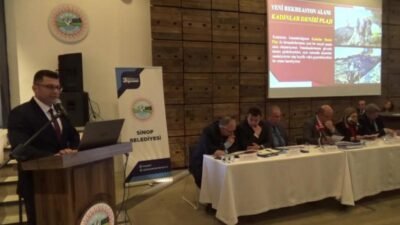 Sinop Belediye Başkanı Metin Gürbüz, belediye çalışmalarını değerlendirmek, görüş, soru