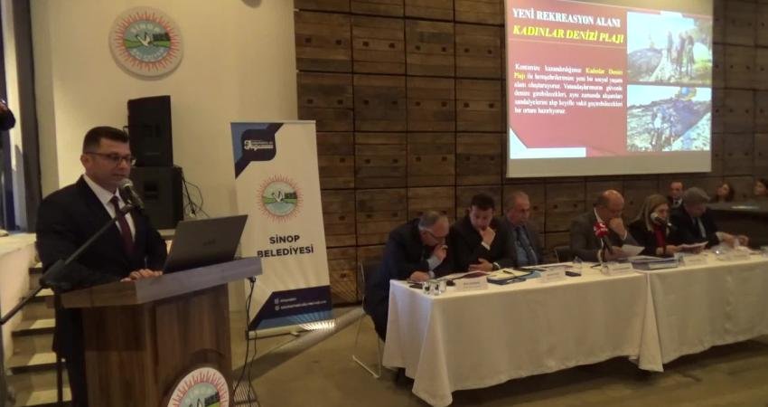 Sinop Belediye Başkanı Metin Gürbüz, belediye çalışmalarını değerlendirmek, görüş, soru