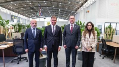 Türkiye Barolar Birliği Başkanı Erinç Sağkan, İzmir Büyükşehir Belediye Başkanı